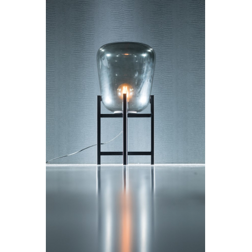 vanthoeftverlichting-voorburg-vloerlamp-eth-expo-smokeglas-benn