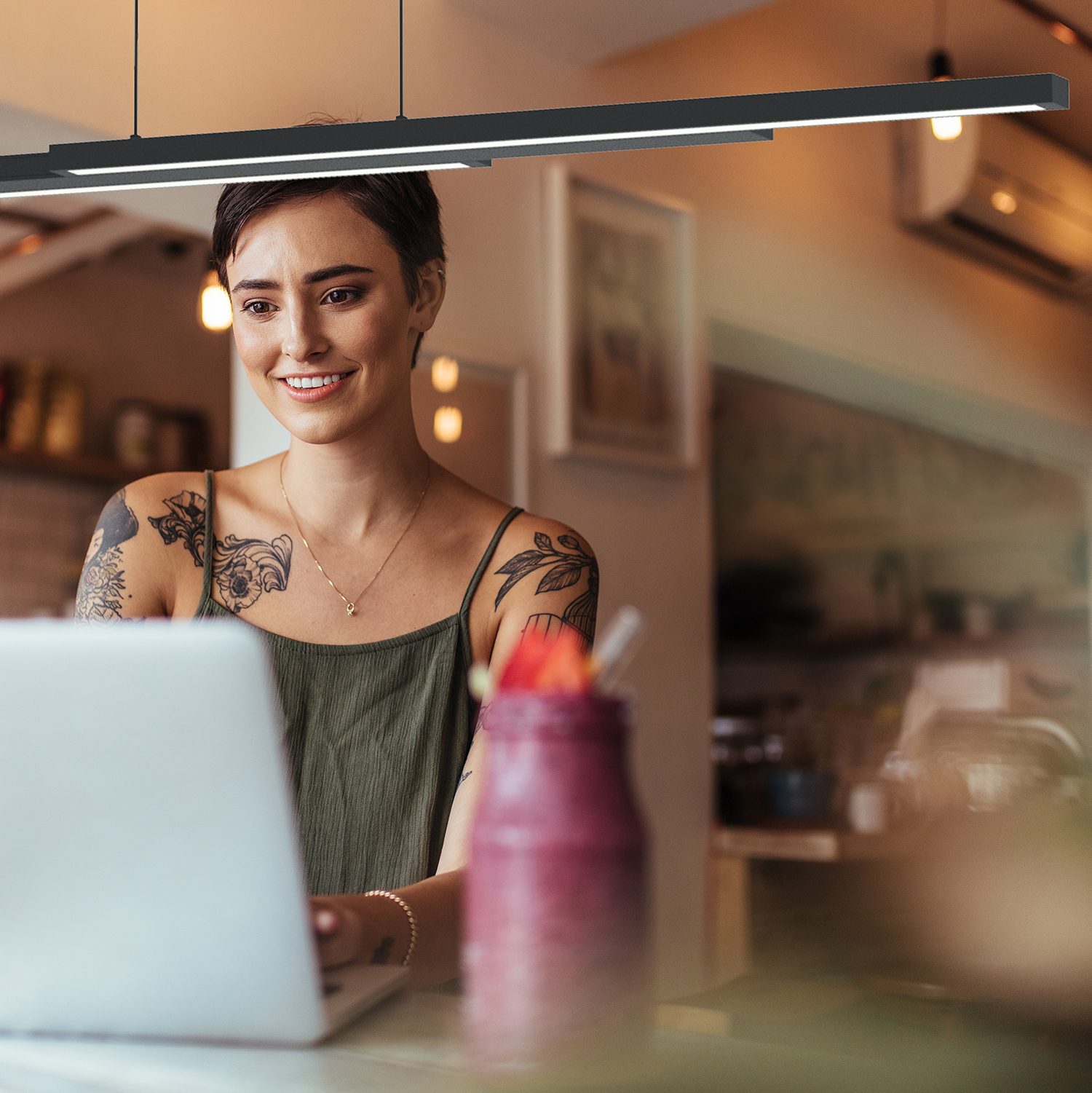 vanthoeftverlichting-voorburg-hanglamp-steinhauer-Zelena-Motion-dimtowarm-dimbaar