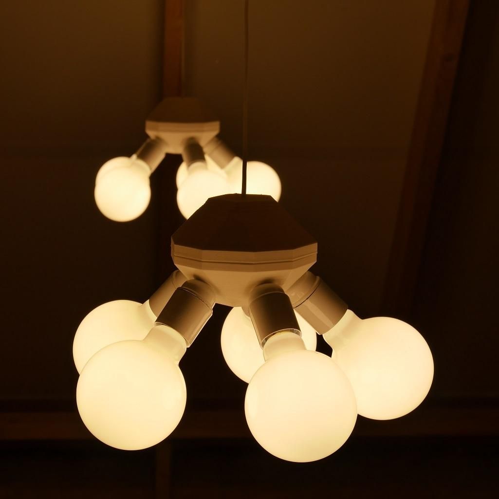 vanthoeftverlichting-voorburg-LED-lichtbron-Calex-E14-E27-helder-gold-smoke-globe