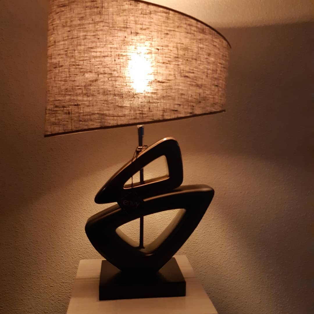vanthoeftverlichting-voorburg-tafellamp-vloerlamp-envy-lighting-aron-bilba-fusion-eye-luna-orea vanthoeftverlichting-voorburg-tafellamp-vloerlamp-envy-lighting-aron-bilba-fusion-eye-luna-orea