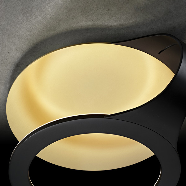 vanthoeftverlichting-voorburg-plafondlamp-holtkotter-dimtowarm-supernova-goud-zwart