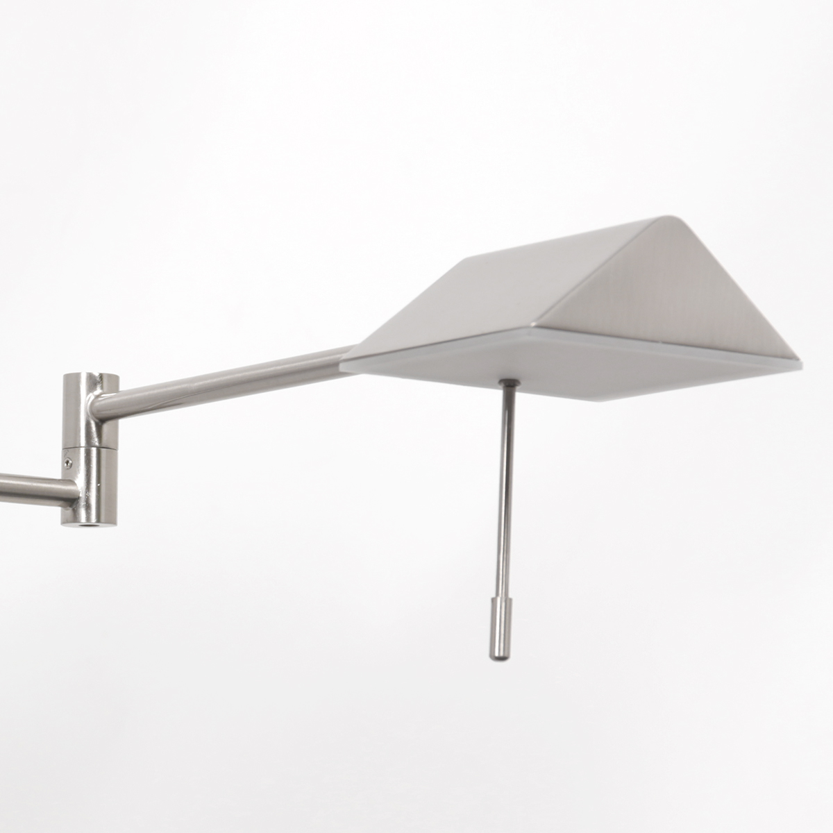 vanthoeftverlichting-voorburg-steinhauer-wandlamp-retina-dimtowarm-led