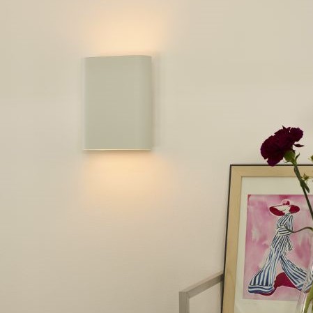 vanthoeftverlichting-voorburg-wandlamp-ovalis-lucide